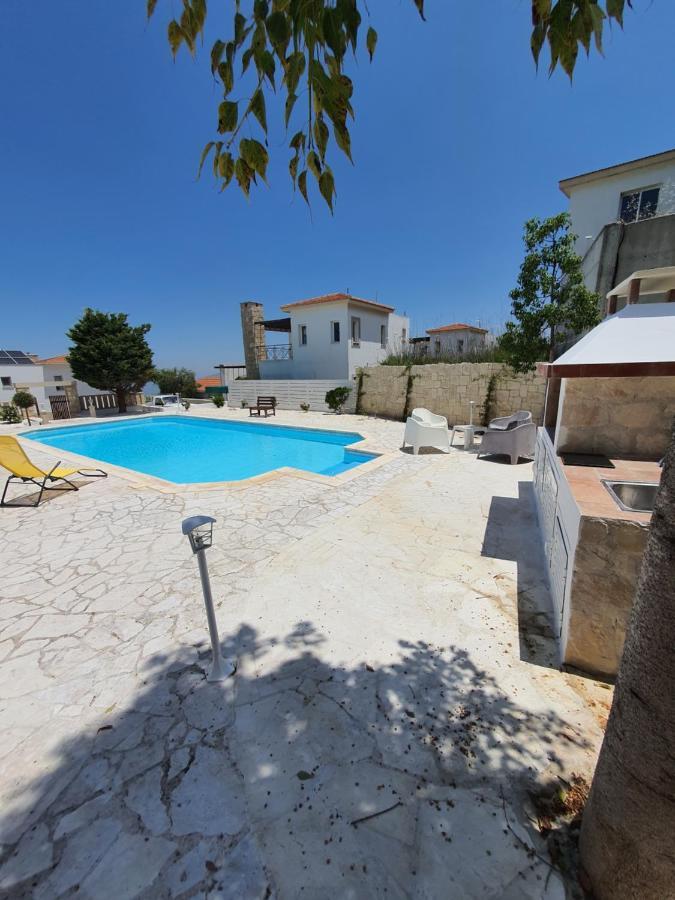 Villa Serapho Paphos Buitenkant foto