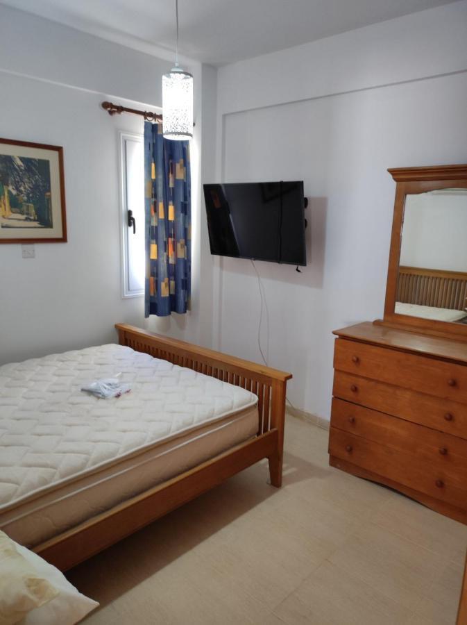 Villa Serapho Paphos Buitenkant foto