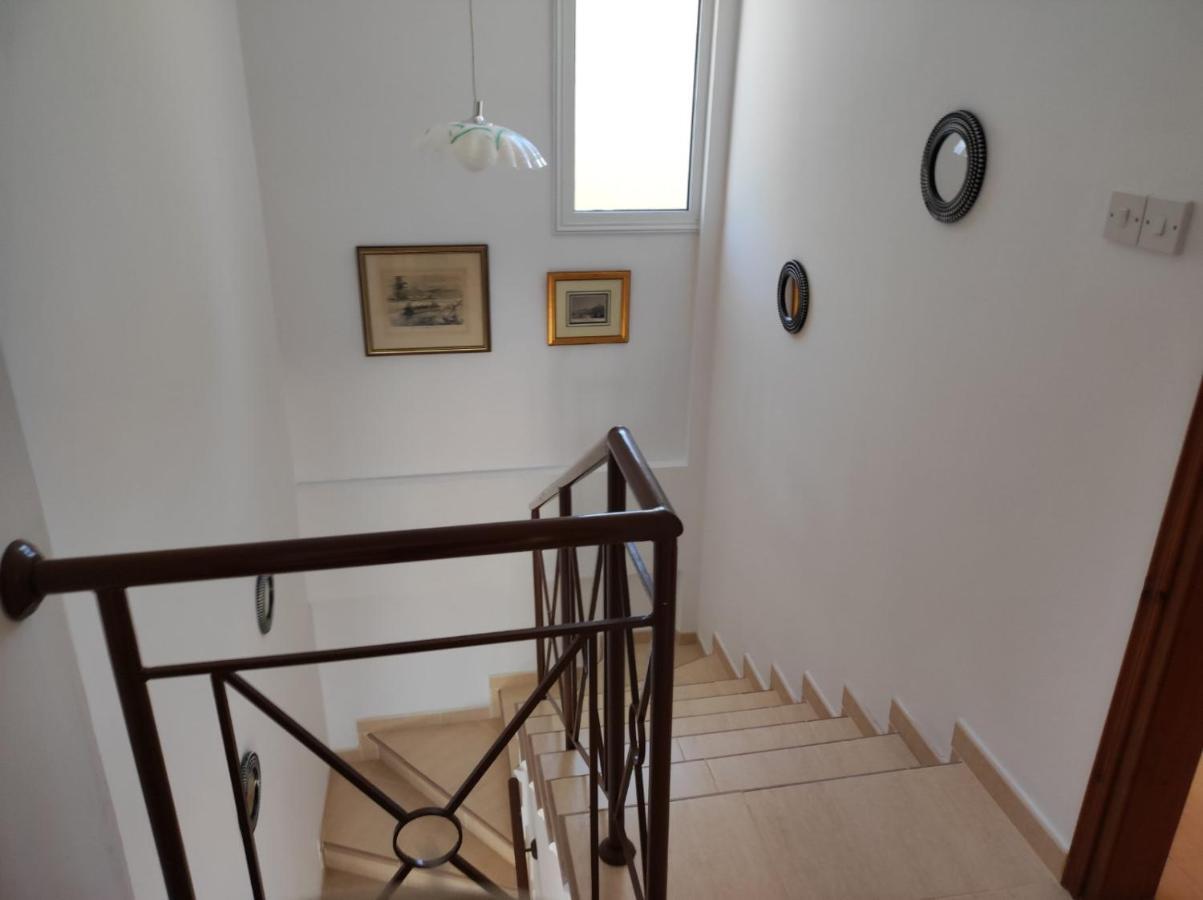 Villa Serapho Paphos Buitenkant foto