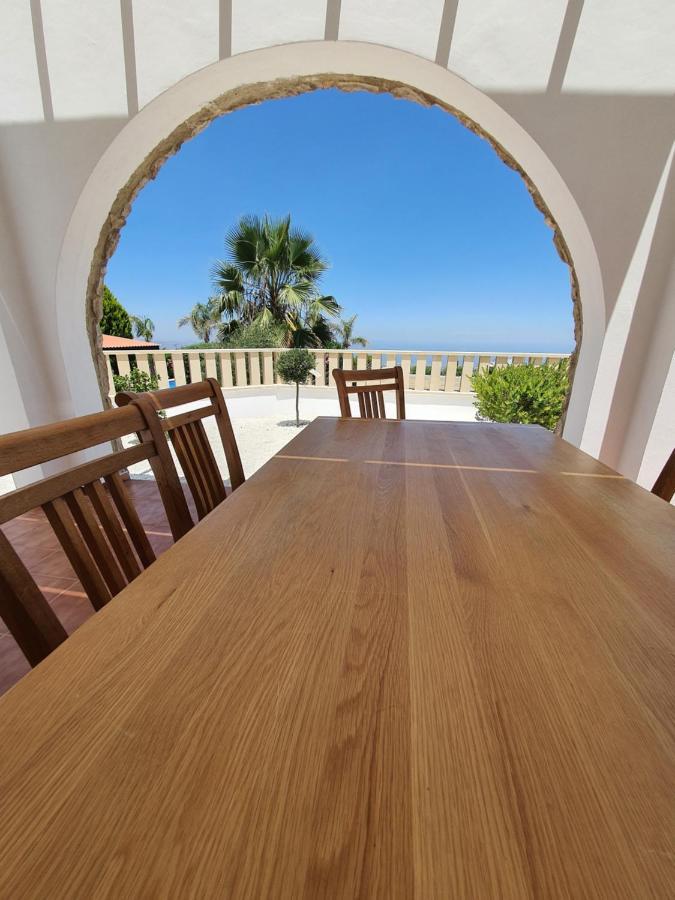 Villa Serapho Paphos Buitenkant foto