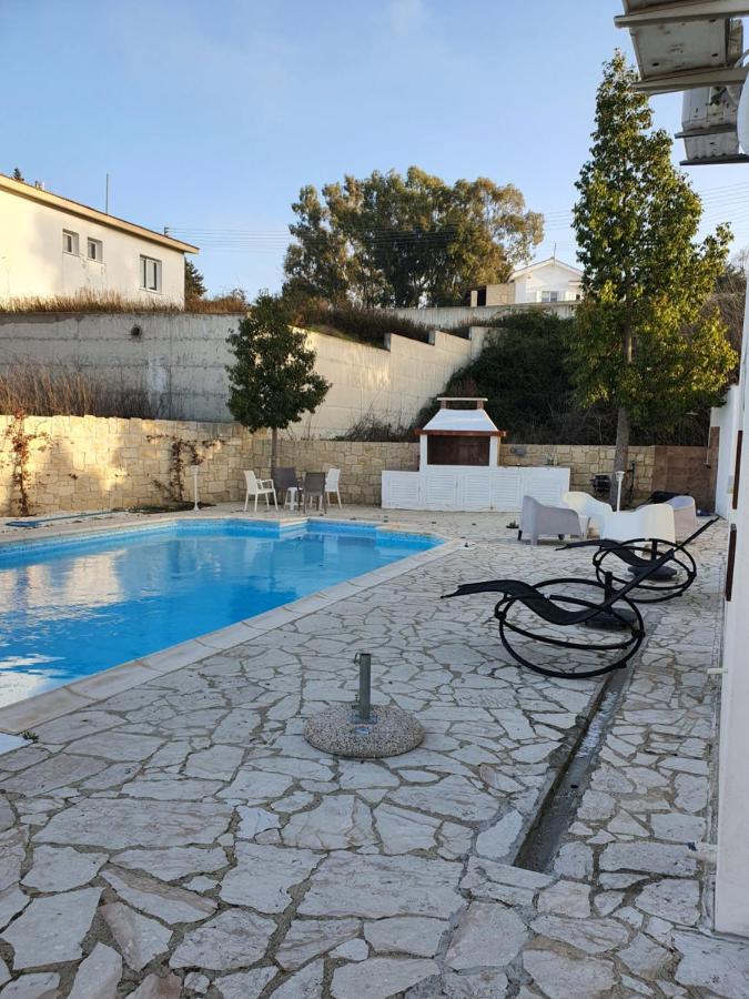 Villa Serapho Paphos Buitenkant foto